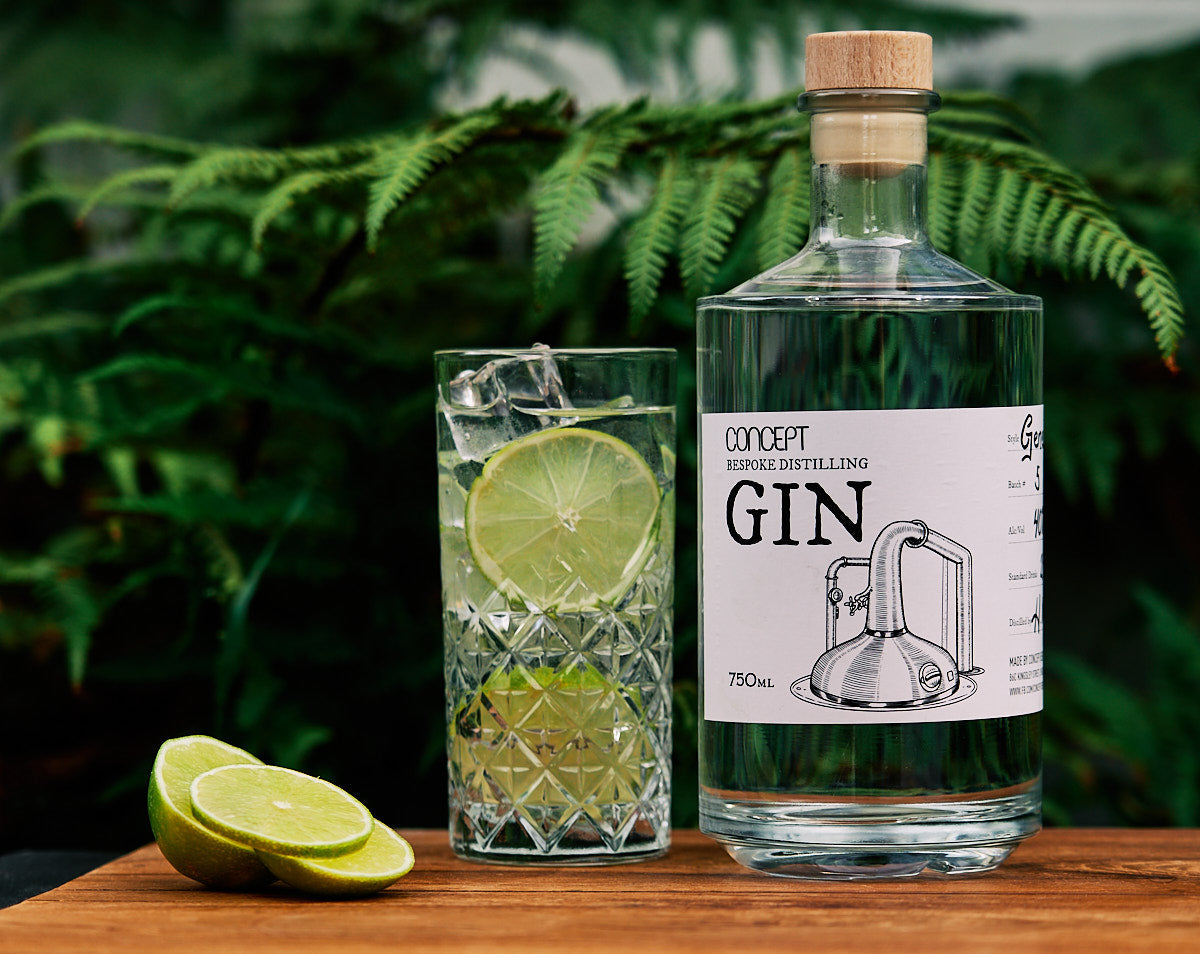 Old Jones London Dry Gin 700mL Alc./Vol. 40%